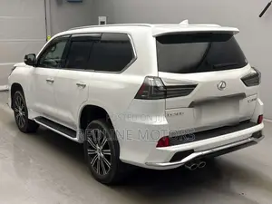 Lexus LX 570 AWD 2019 Pearl