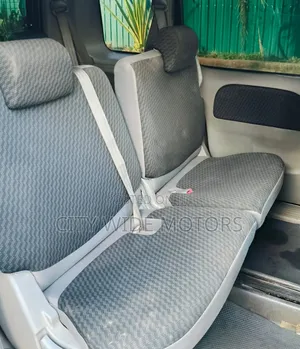 Toyota Sienta 1.5 AWD 2008 Gray