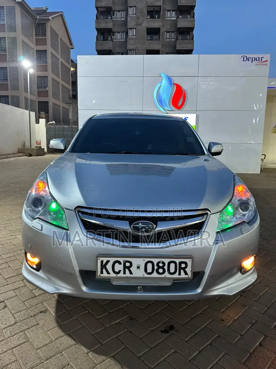 Subaru Legacy 2011 Silver