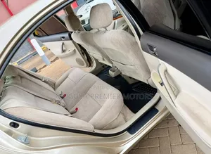 Toyota Premio 2006 Gold