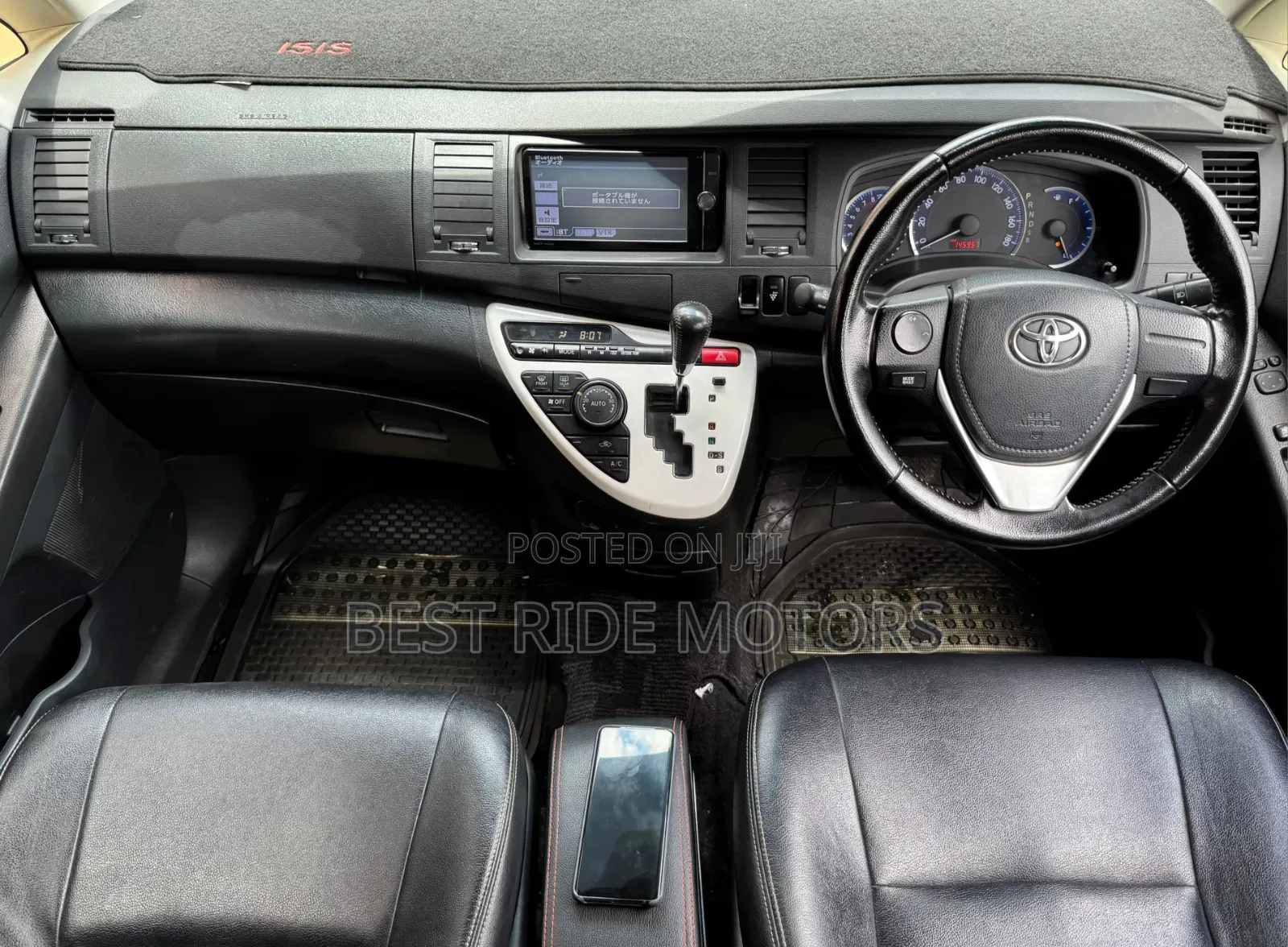Toyota ISIS 1.8 Platana 2WD 2015 White