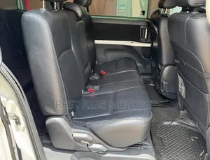 Toyota ISIS 1.8 Platana 2WD 2015 White