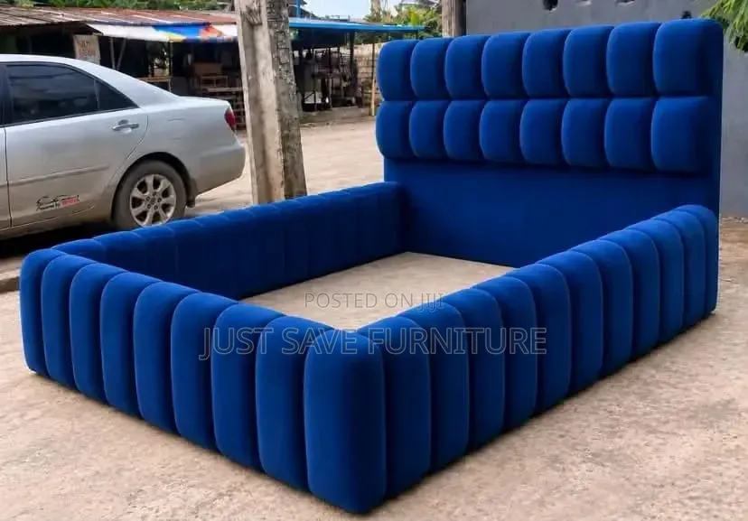 5x6 Upholstered Chester Bed