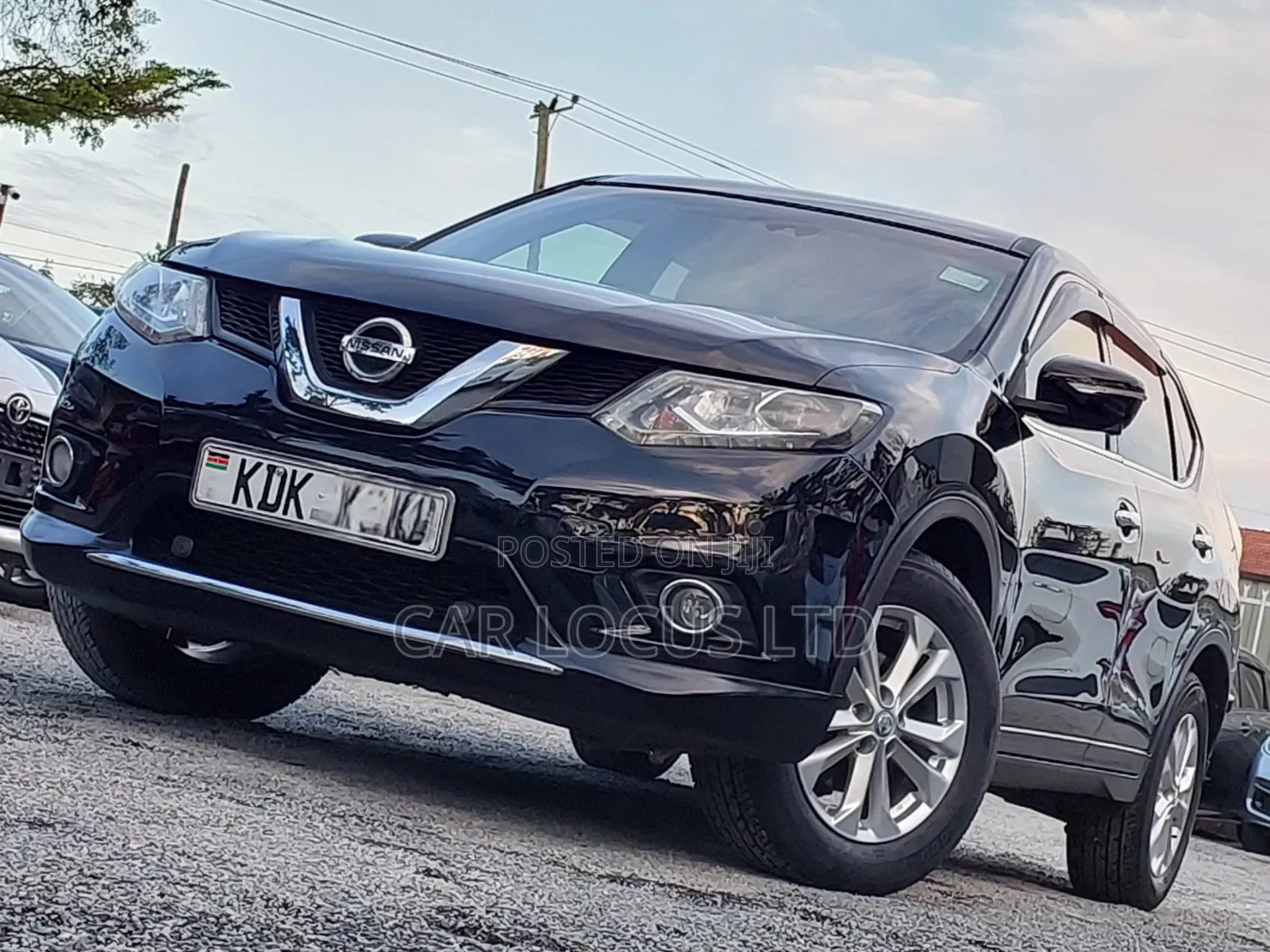 Nissan X-Trail 2.0 Petrol AWD 2015 Black