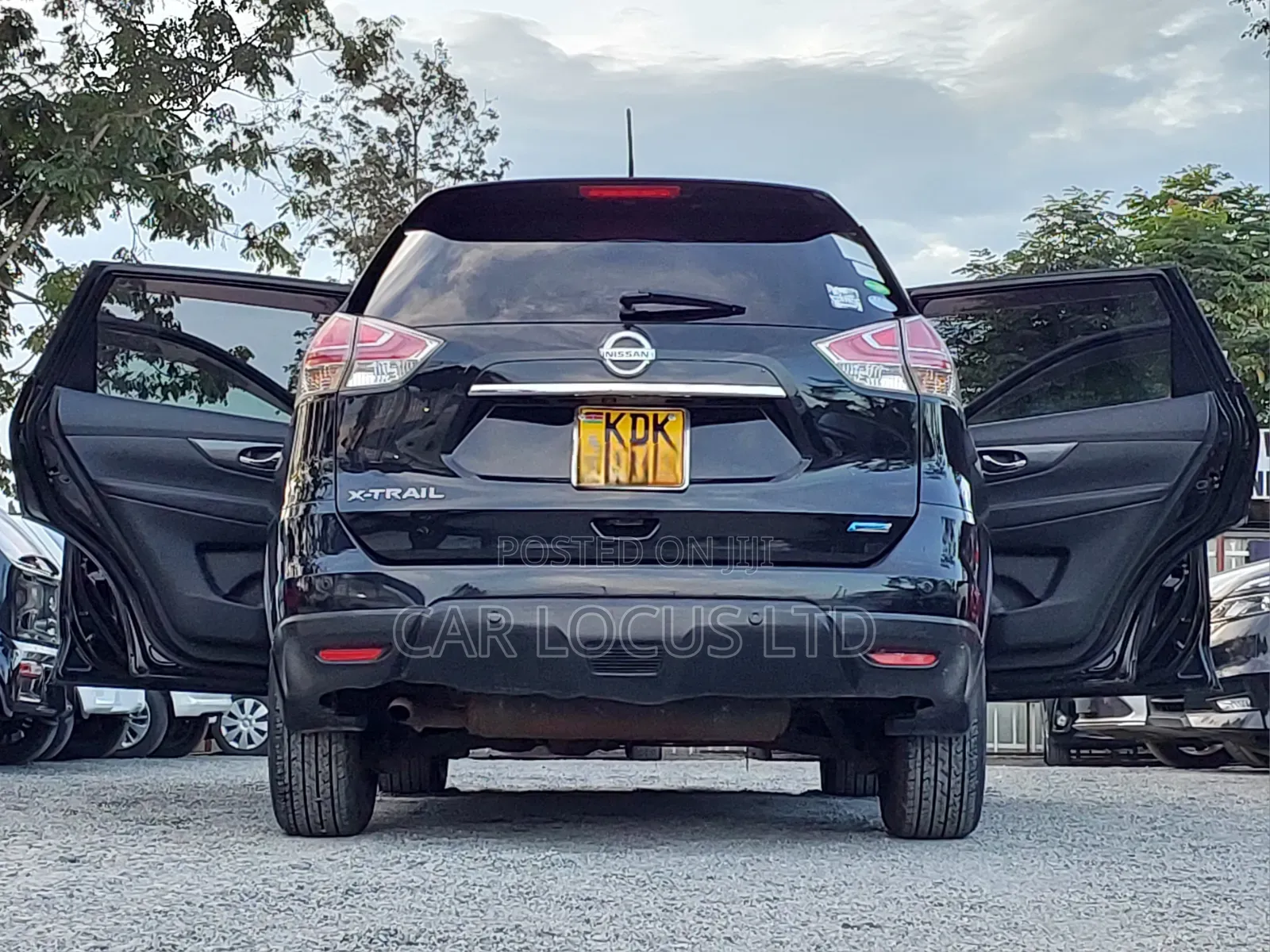 Nissan X-Trail 2.0 Petrol AWD 2015 Black