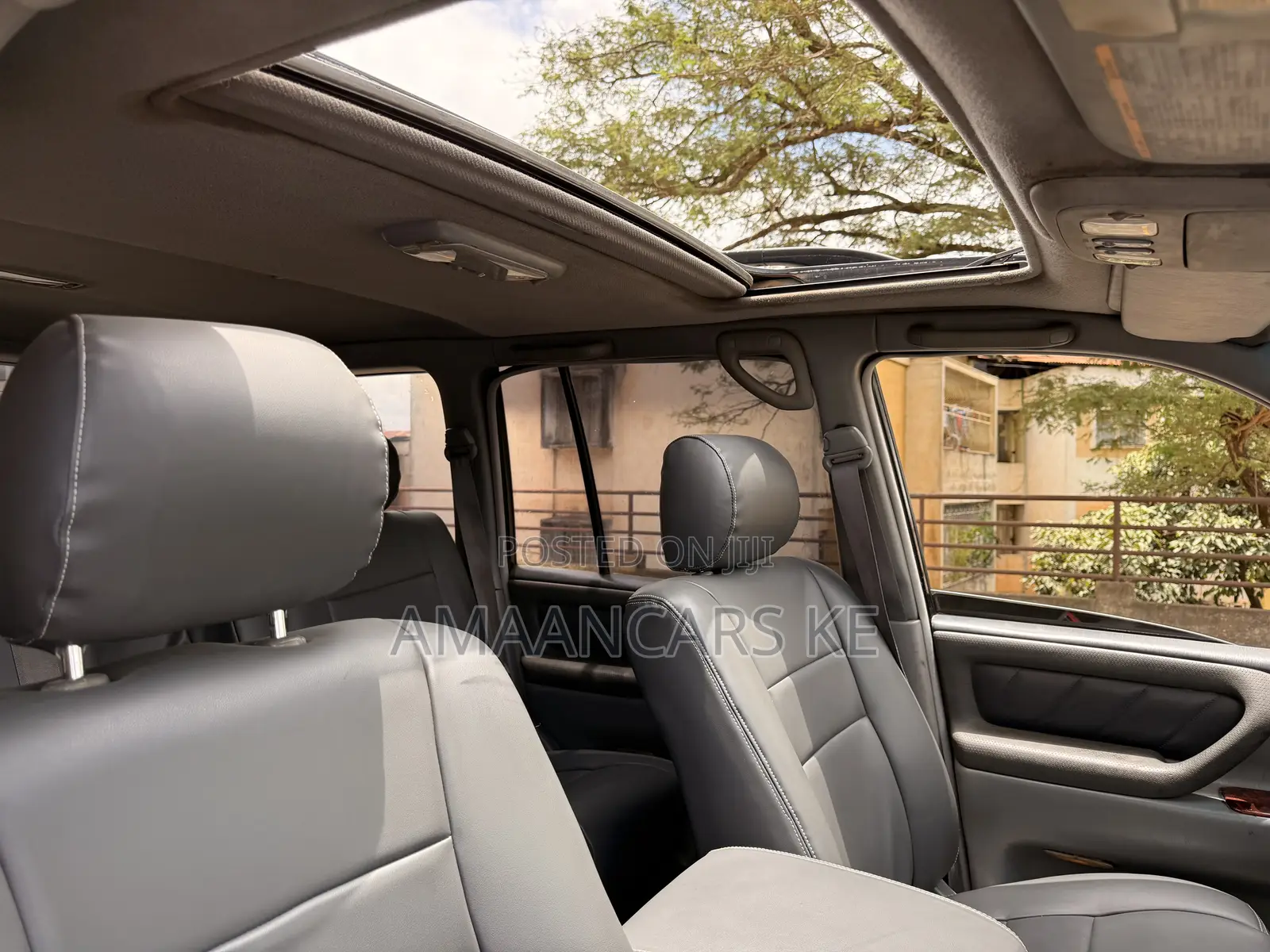 Toyota Land Cruiser HDJ 100 2003 Blue