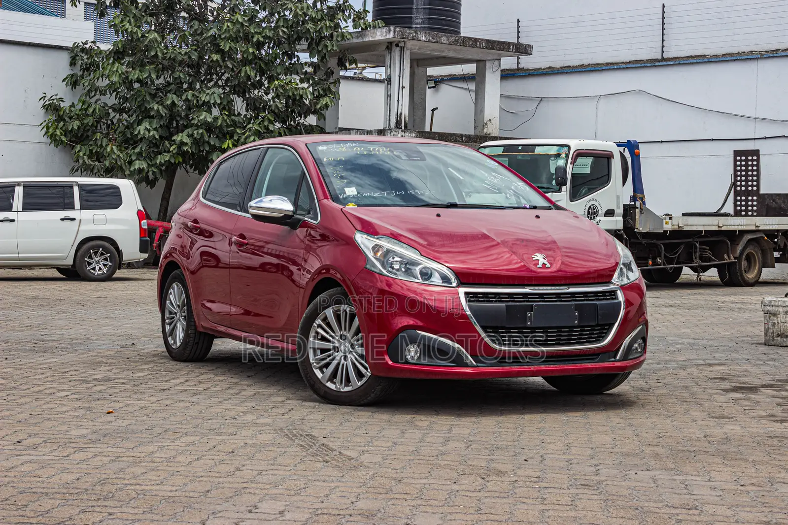 Peugeot 208 2019 Red
