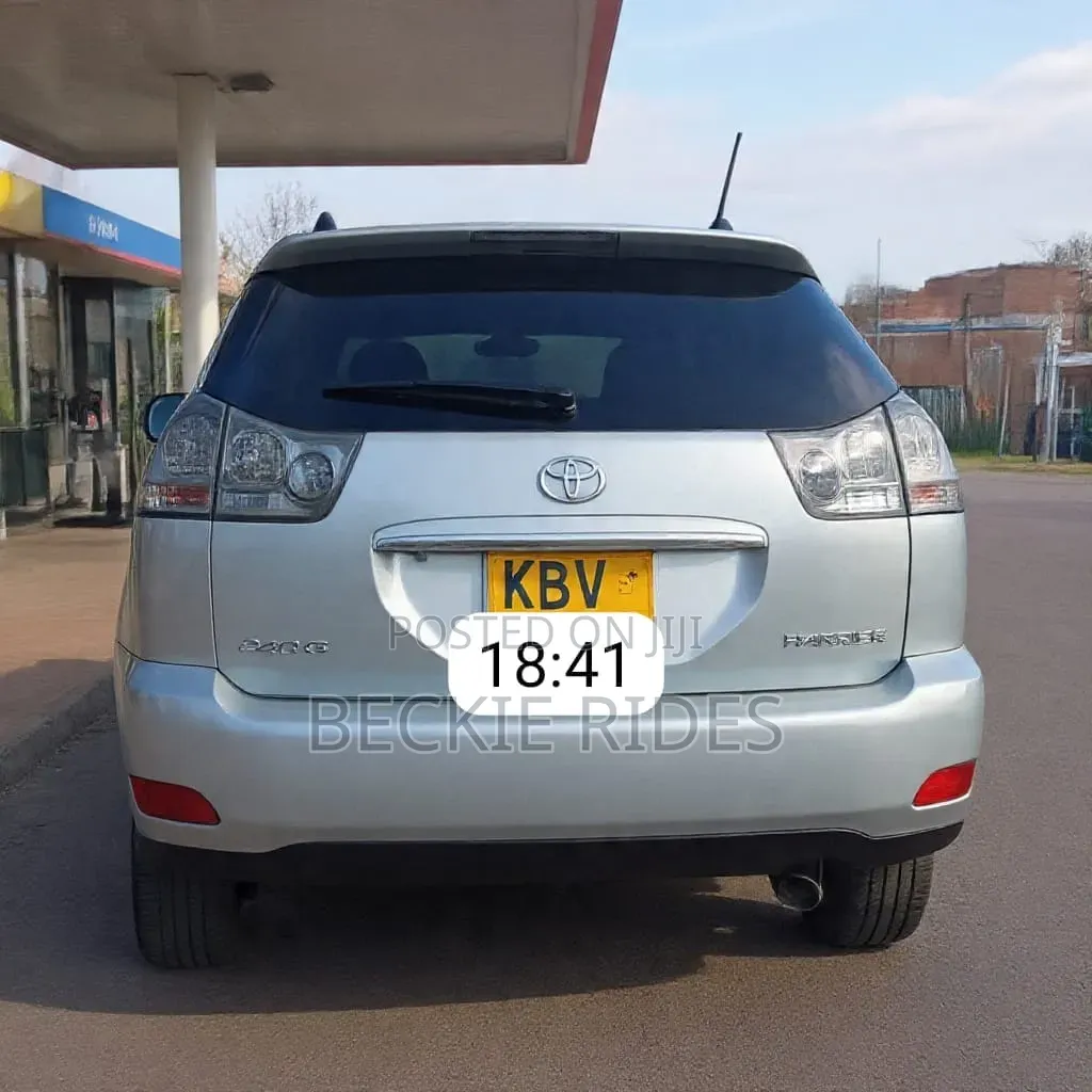 Toyota Harrier 2006 Silver