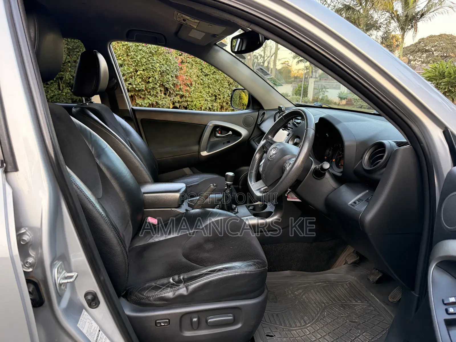Toyota RAV4 2012 Silver
