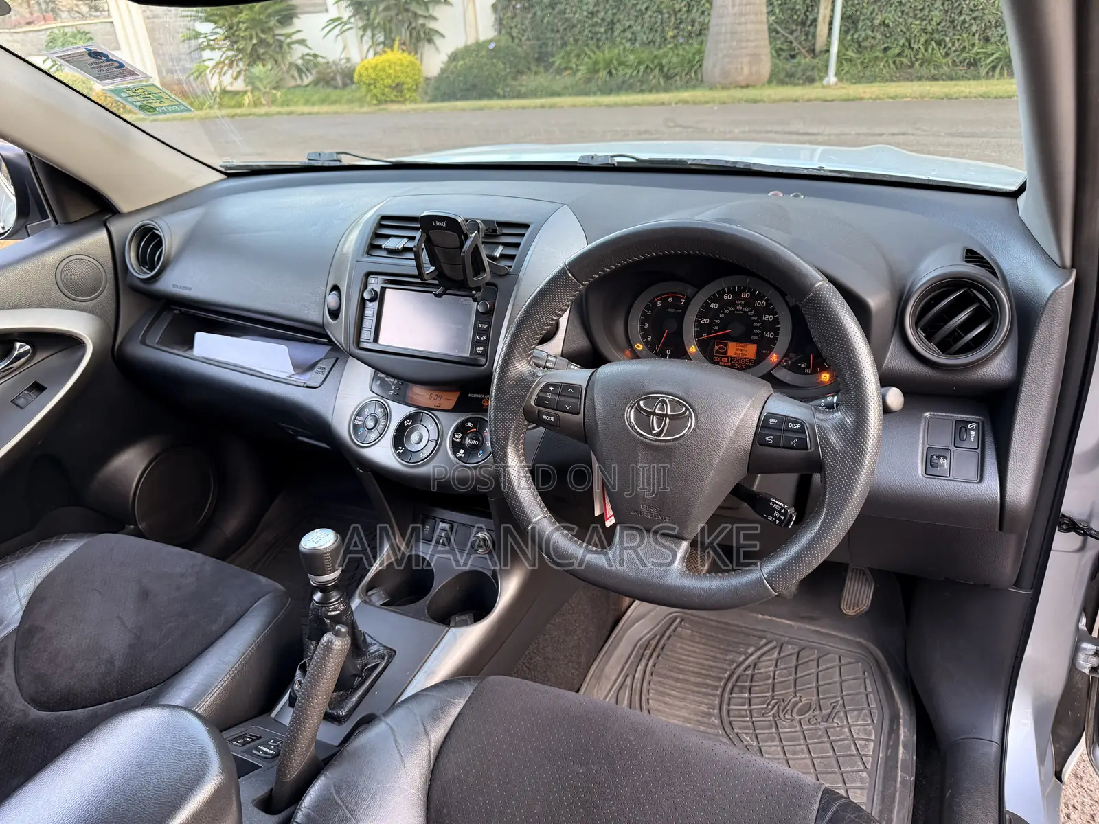 Toyota RAV4 2012 Silver
