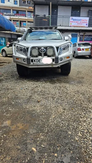 Toyota Land Cruiser Prado 2.7 VVT-i 2015 Gray