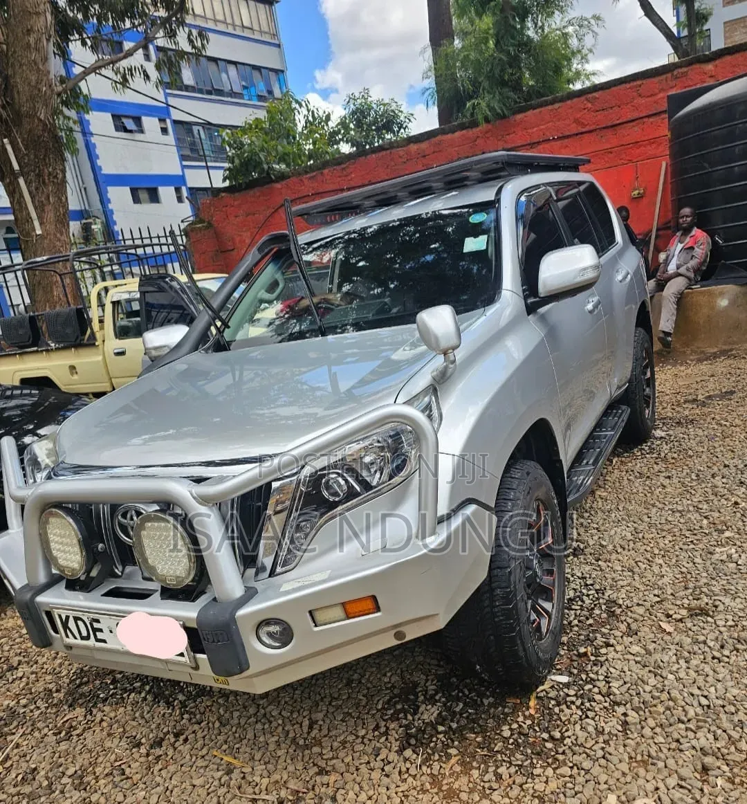 Toyota Land Cruiser Prado 2.7 VVT-i 2015 Gray