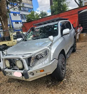 Toyota Land Cruiser Prado 2.7 VVT-i 2015 Gray