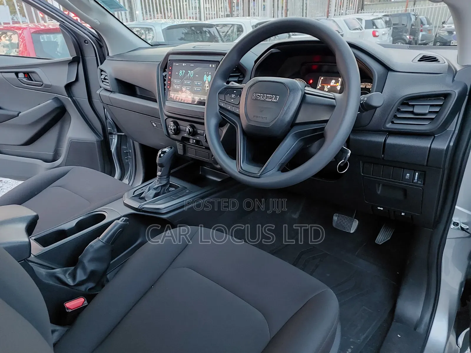 Isuzu D-MAX 2026 Silver