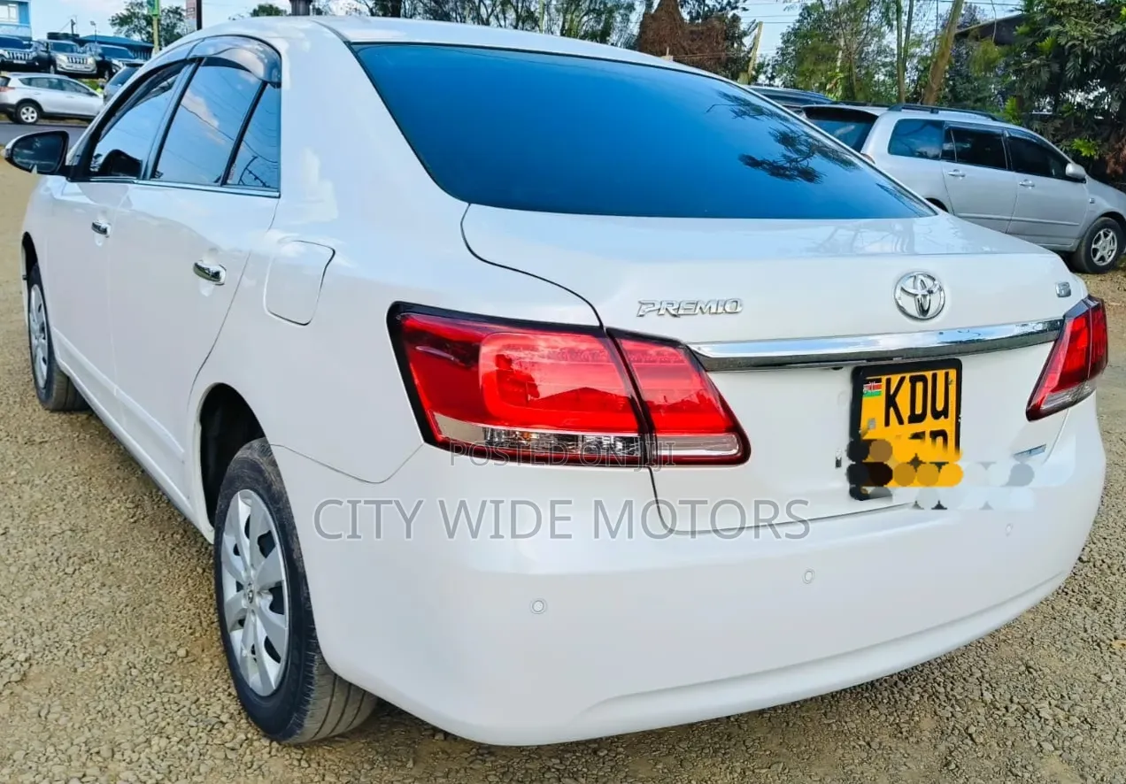 Toyota Premio 1.5 FWD 2018 Pearl