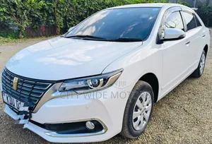 Toyota Premio 1.5 FWD 2018 Pearl