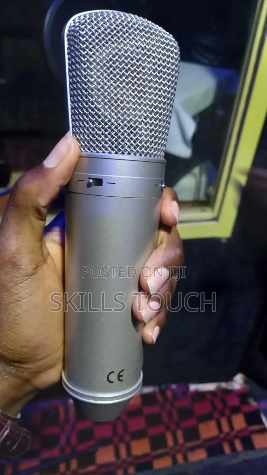 Behringer B-2 Pro Studio Condenser Microphone – Excellent Condition