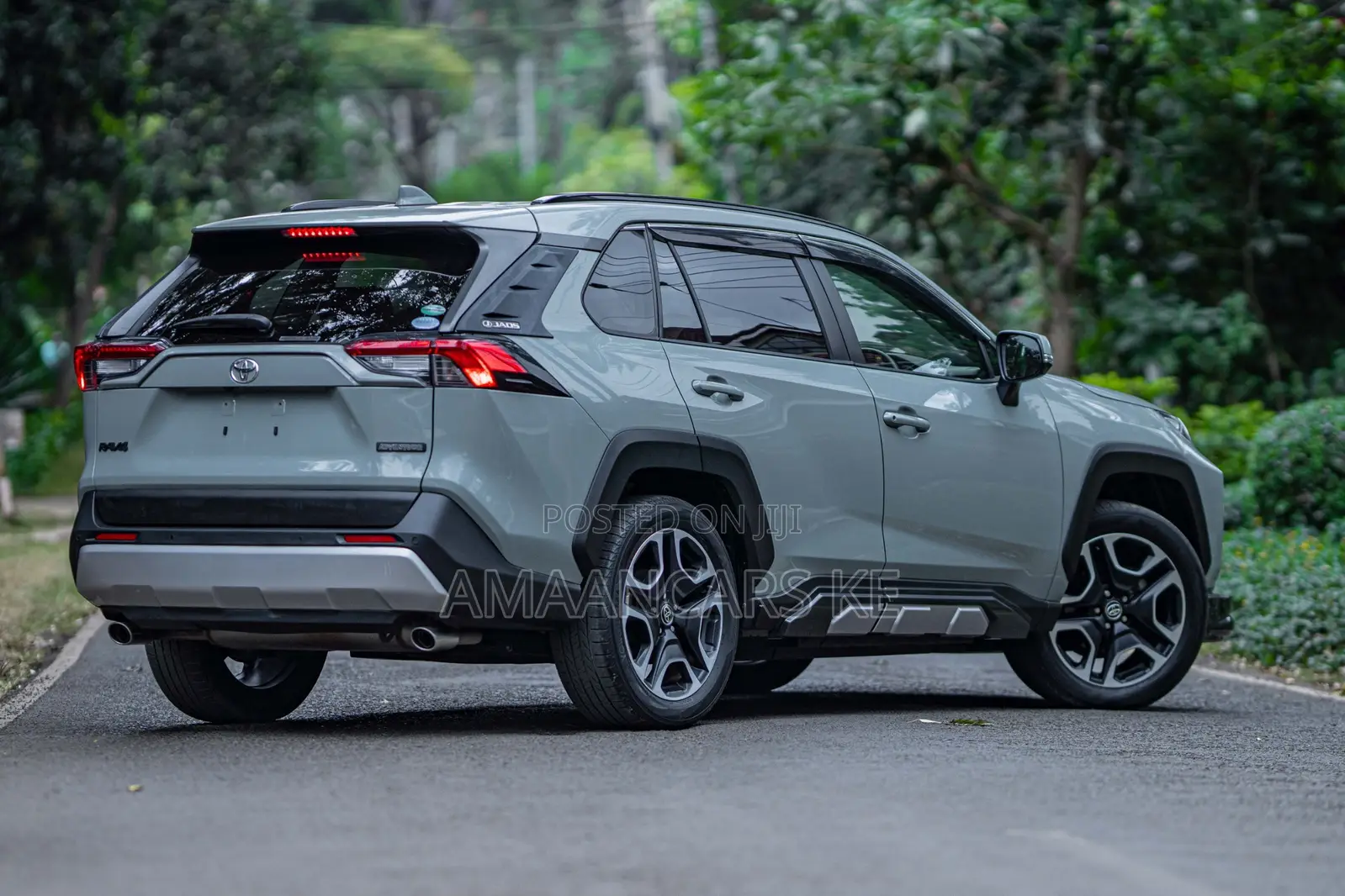 Toyota RAV4 Adventure 2019 Green