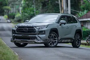 Toyota RAV4 Adventure 2019 Green