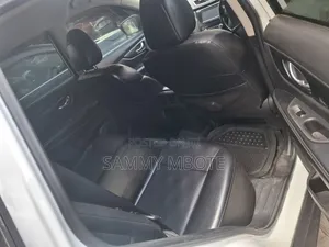 Nissan X-Trail 2.0 Petrol FWD 2014 White