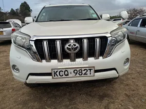 Toyota Land Cruiser Prado 2012 Pearl