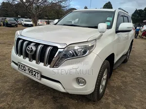 Toyota Land Cruiser Prado 2012 Pearl
