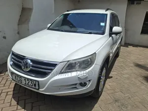 Volkswagen Tiguan 2.0 S 2009 White