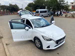 Mazda Demio 2017