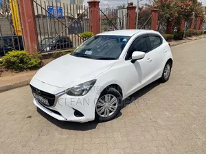 Mazda Demio 2017