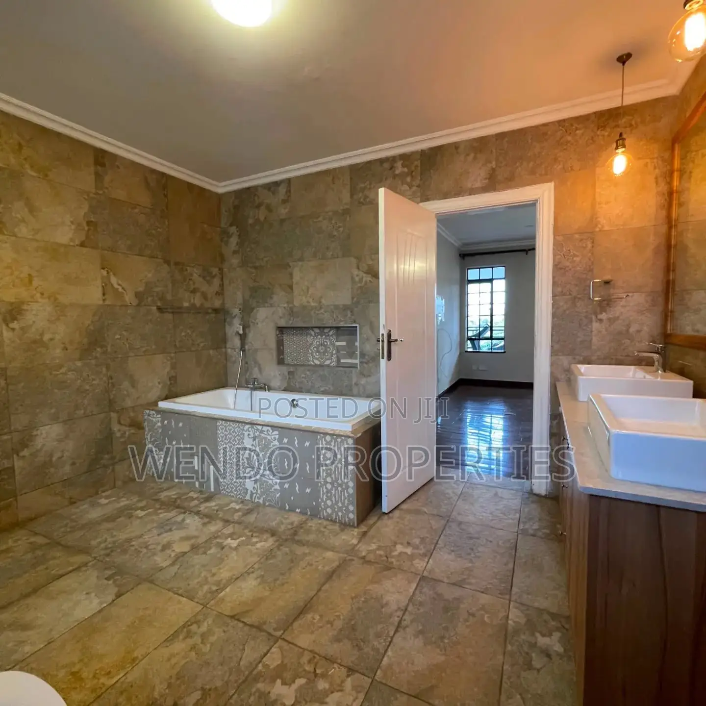 4bdrm Duplex in Kileleshwa for rent