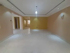 4bdrm Mansion in Gateway Mall Area for rent
