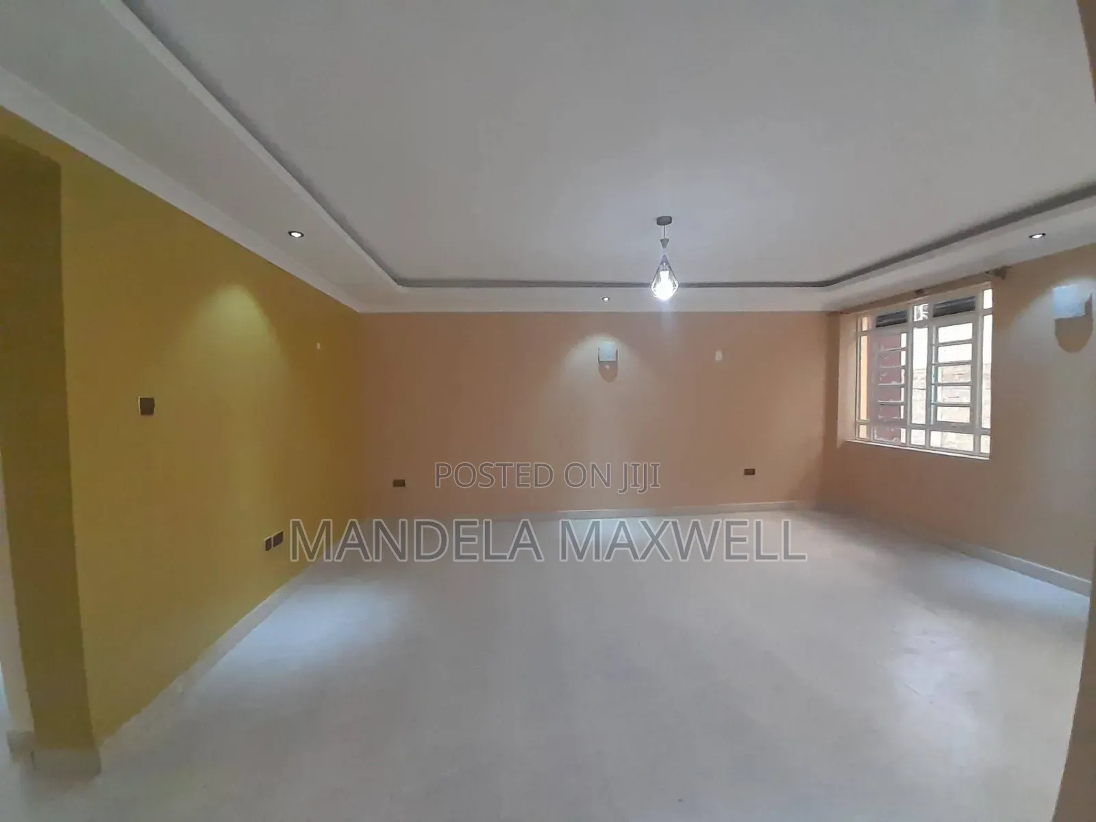 4bdrm Mansion in Gateway Mall Area for rent