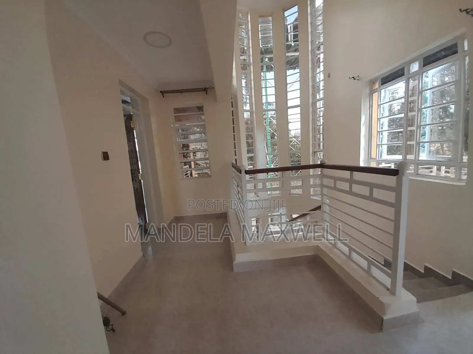 4bdrm Mansion in Gateway Mall Area for rent