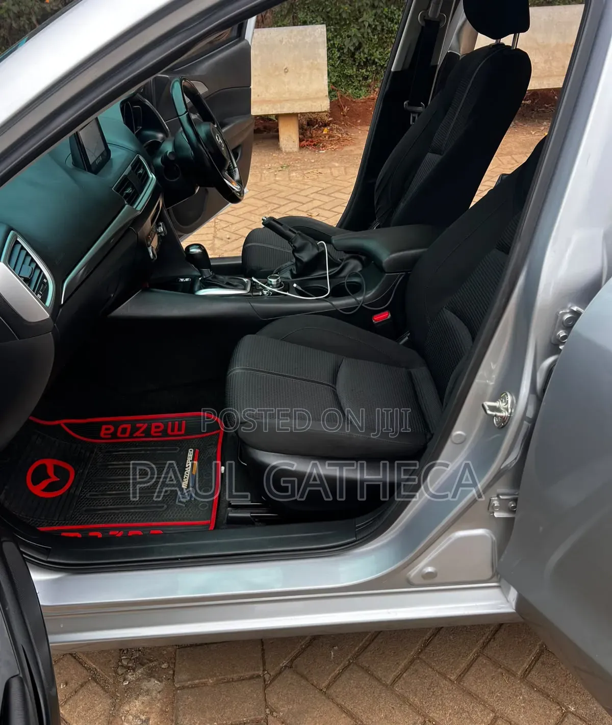 Mazda Axela 2018 Silver