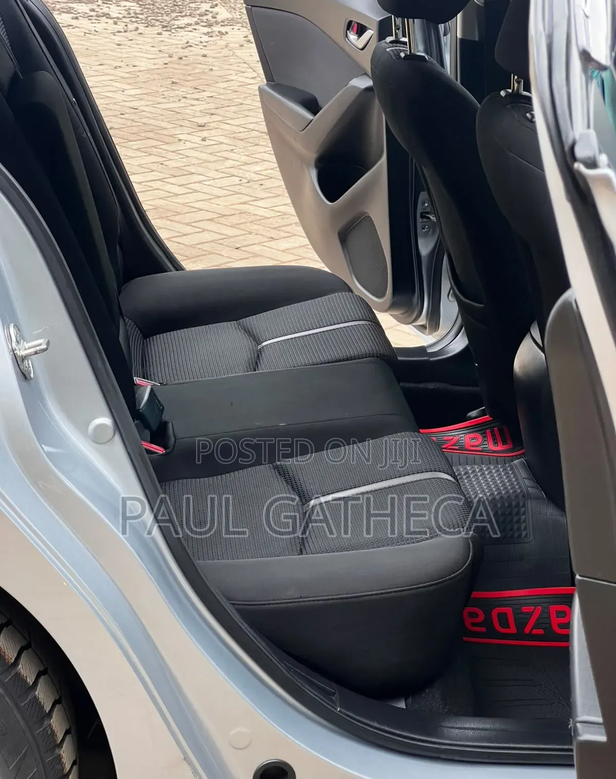 Mazda Axela 2018 Silver