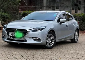 Mazda Axela 2018 Silver
