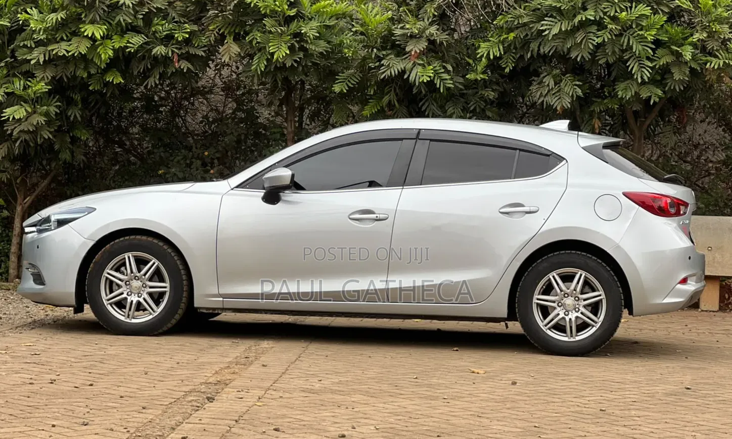 Mazda Axela 2018 Silver