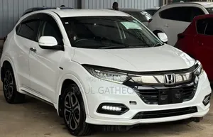 Honda Vezel 2018 White