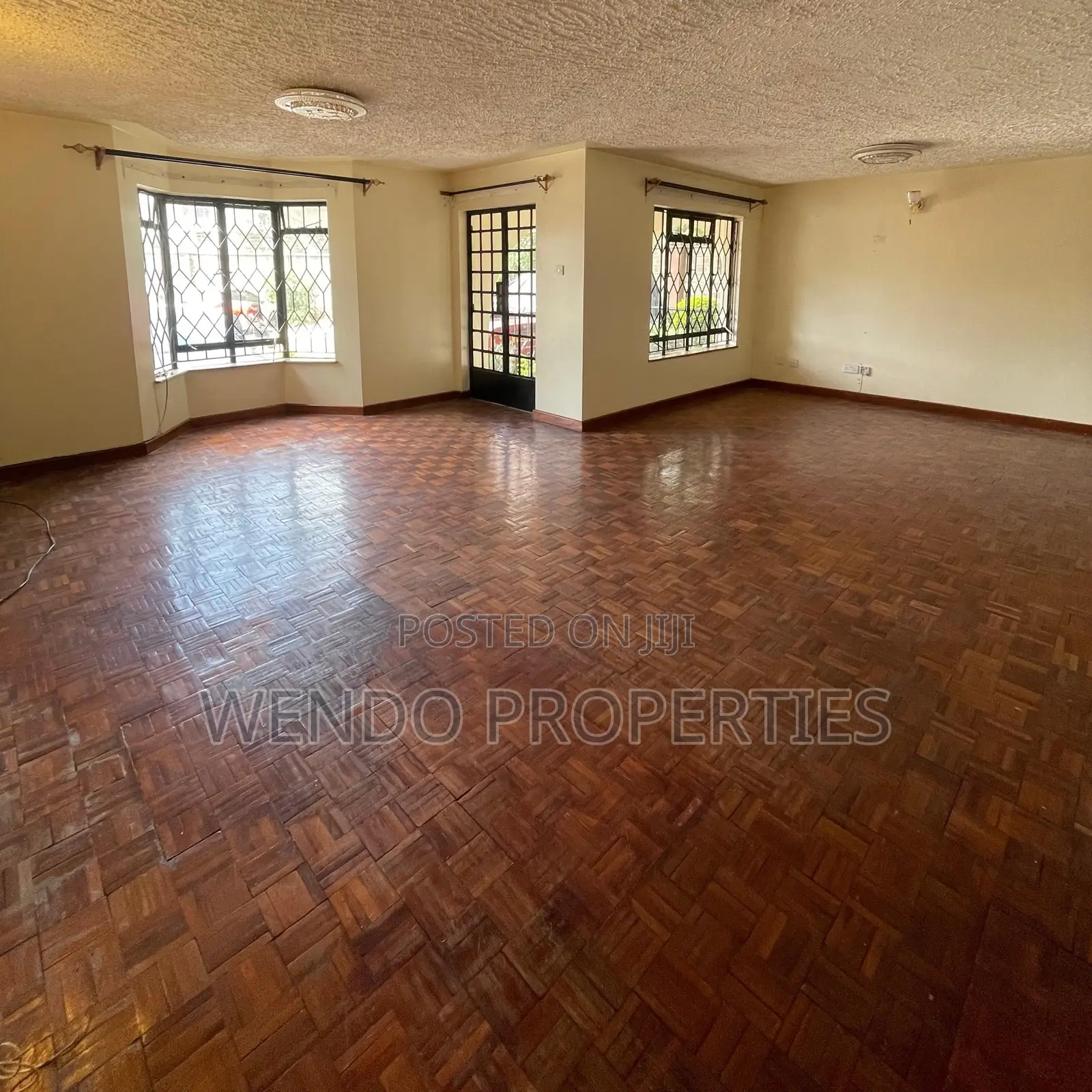 4bdrm Apartment in Kileleshwa for rent