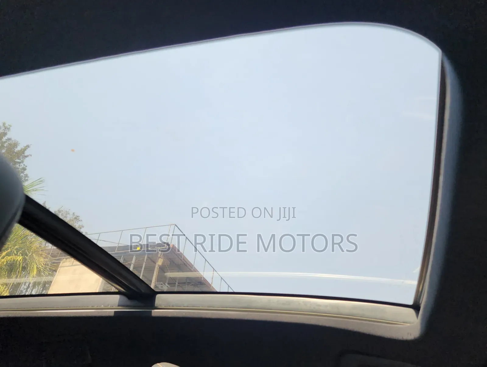 Toyota Harrier 2.0 2015 White