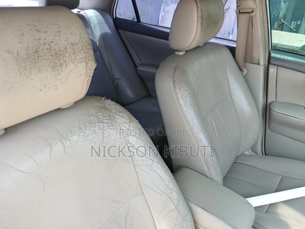 Toyota Corolla 2018 White - thumbnail 5
