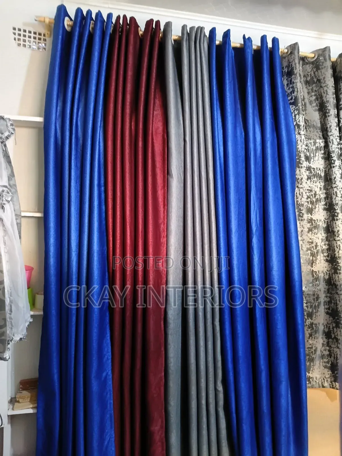 Elegantsoft Plain Curtain Designs for Elegant Homes.