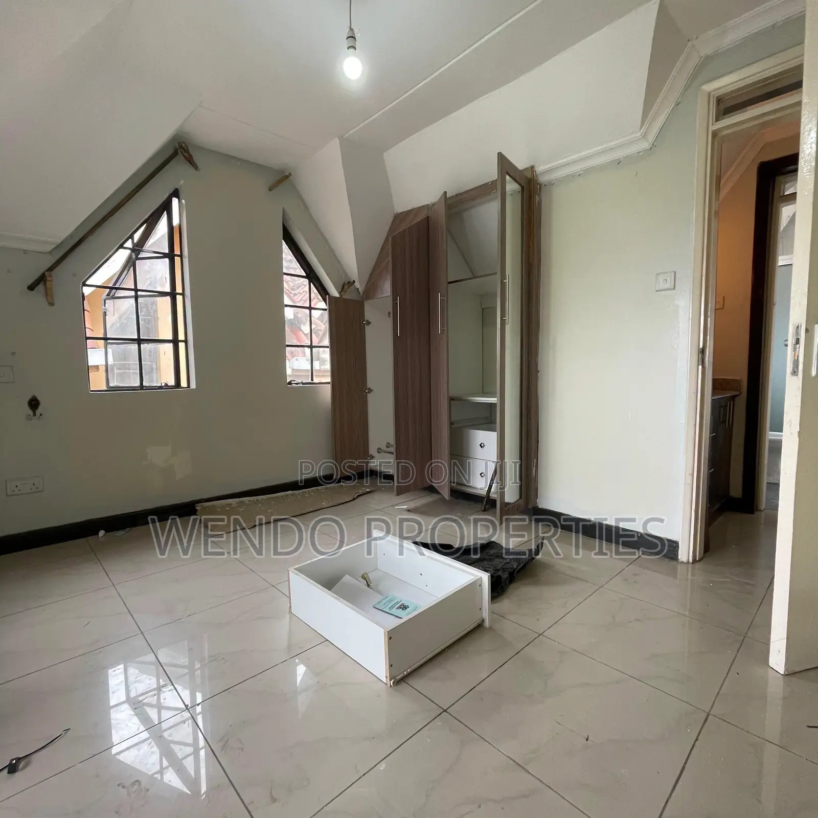 4bdrm Penthouse in Kileleshwa for rent