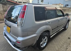 Nissan X-Trail 2.0 2002 Silver