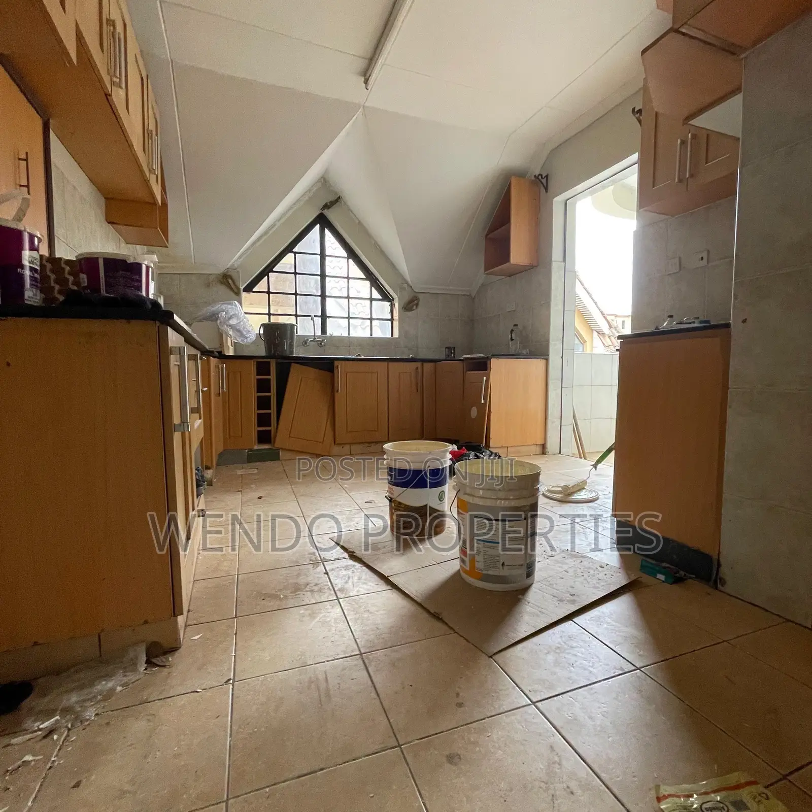 4bdrm Penthouse in Kileleshwa for rent
