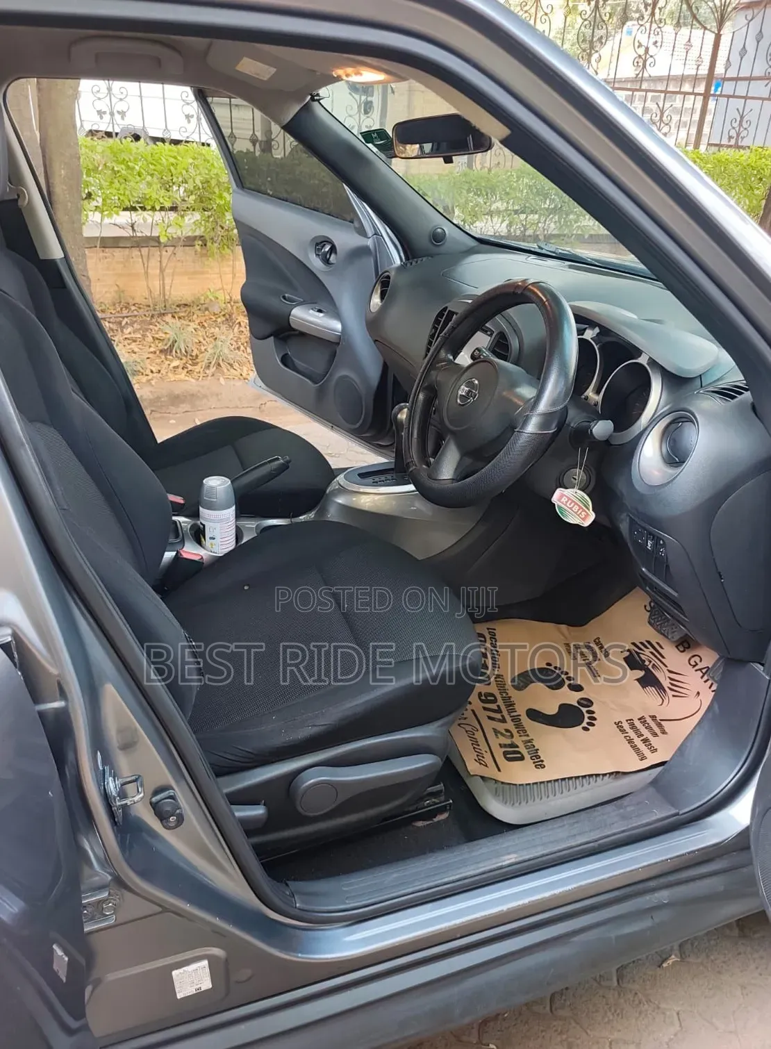 Nissan Juke 2012 Gray