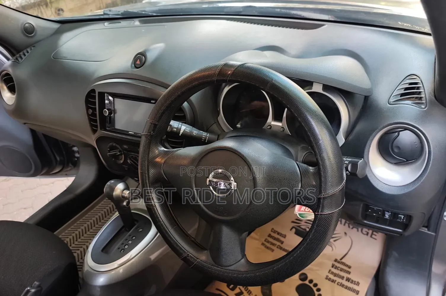 Nissan Juke 2012 Gray