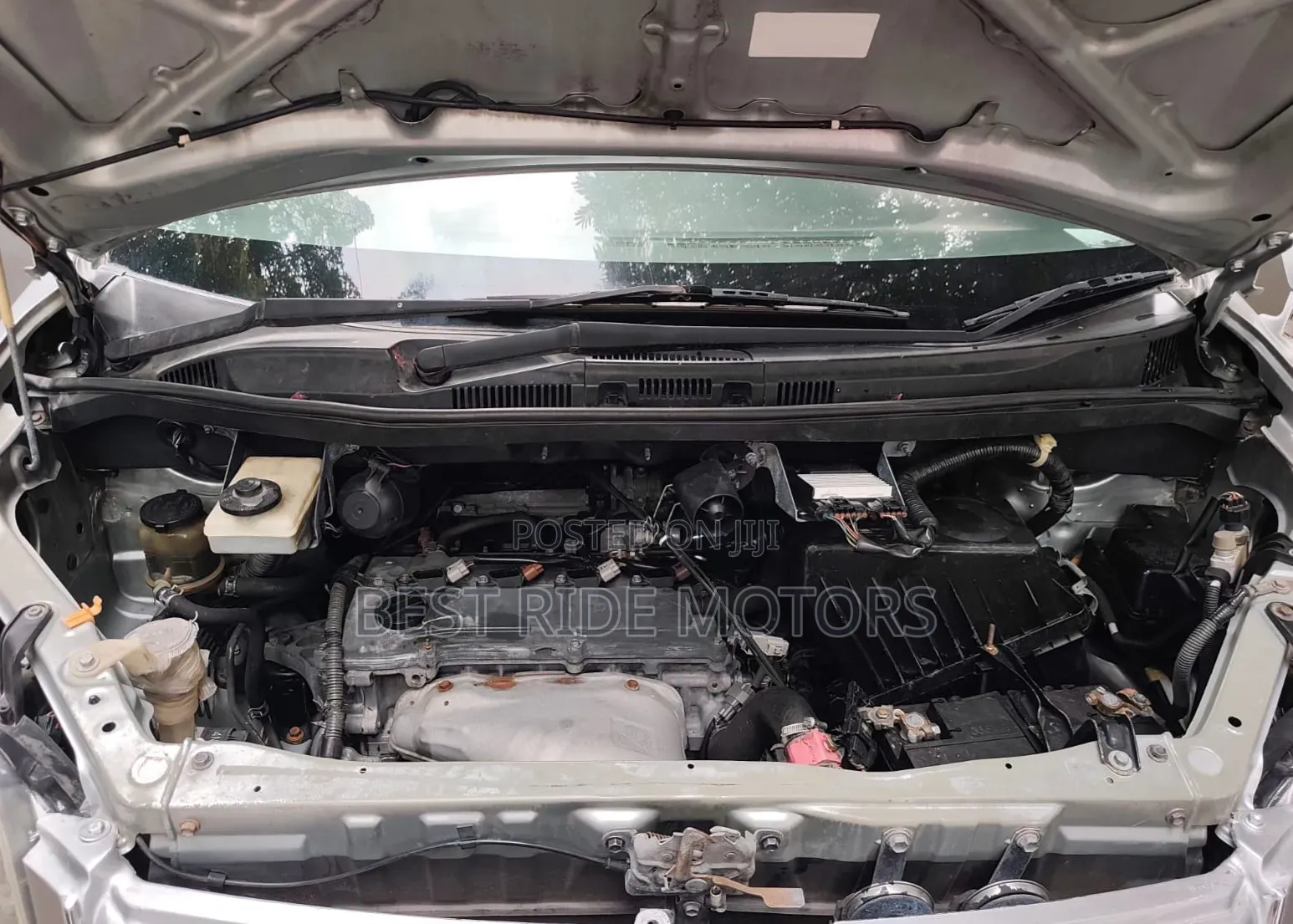 Toyota Noah 2.0 FWD (8 Seater) 2006 Silver