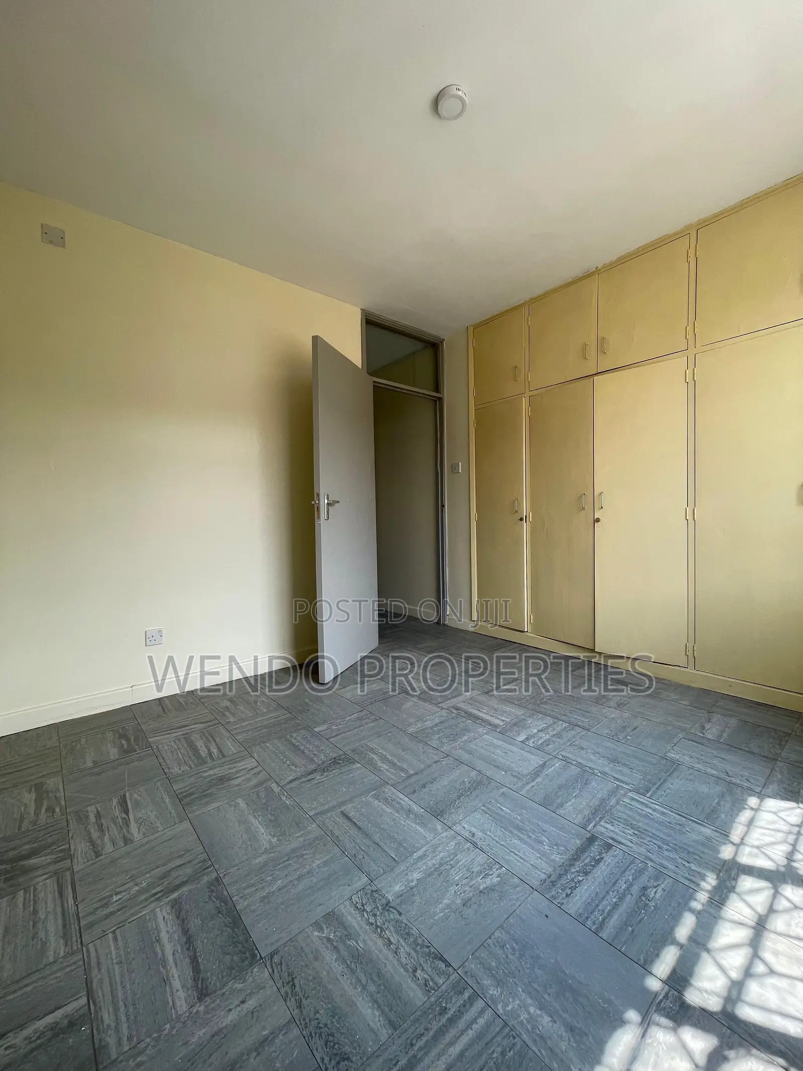 2bdrm Apartment in Kileleshwa for rent
