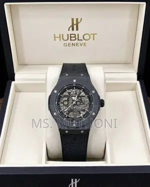 Automatic Hublot Classic Fusion Skeleton (Or Aerofusion)